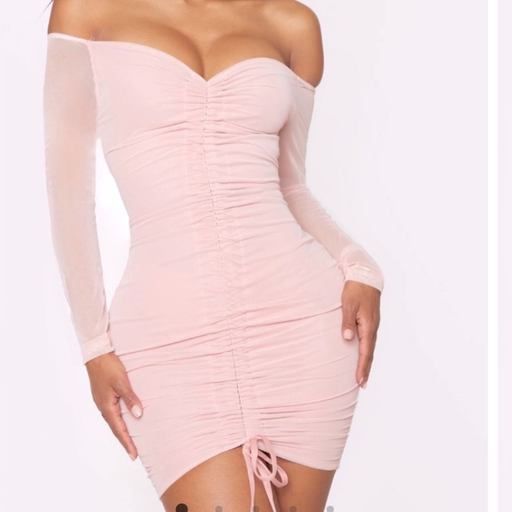 Rose mesh ruched bodycon dress
